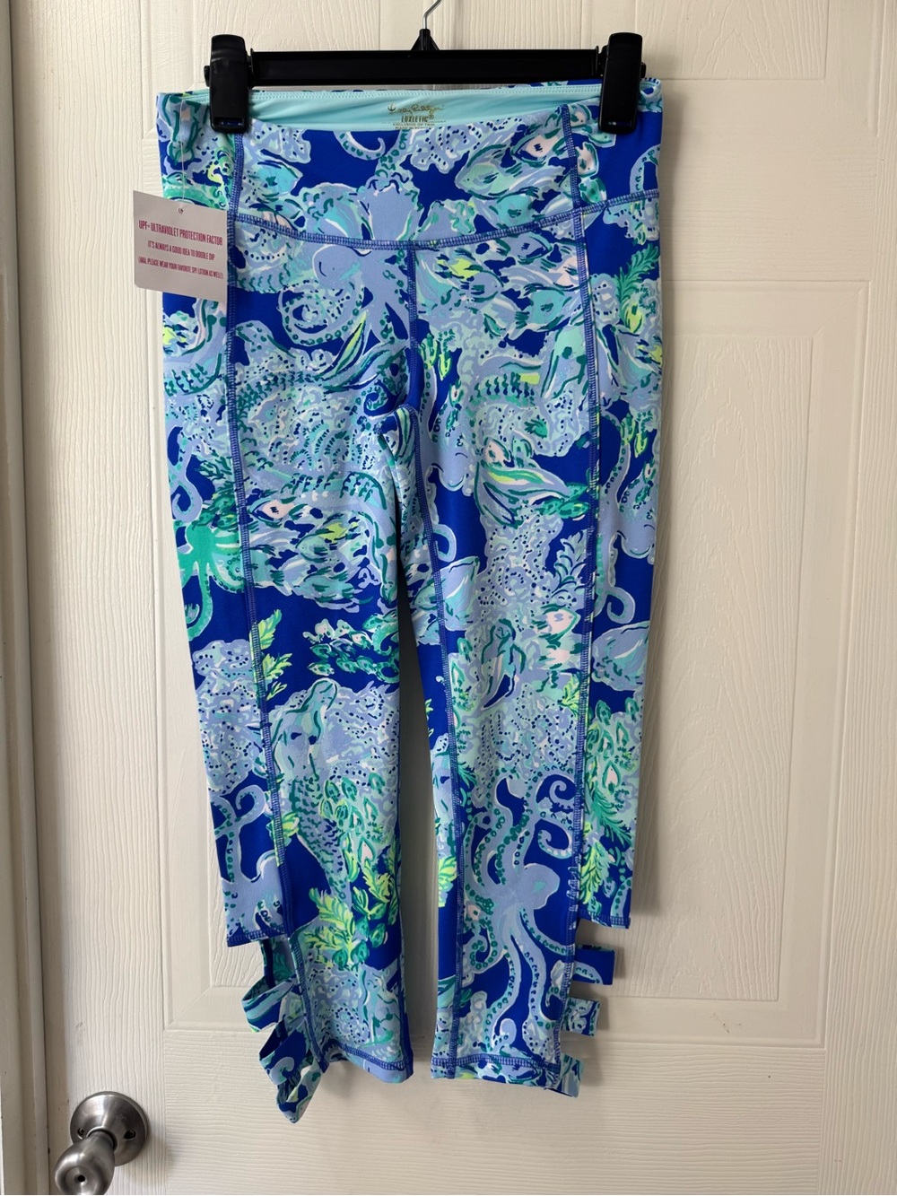 Lilly Pulitzer Blue Aqua Floral Paisley Leggings with Ruffle Hem